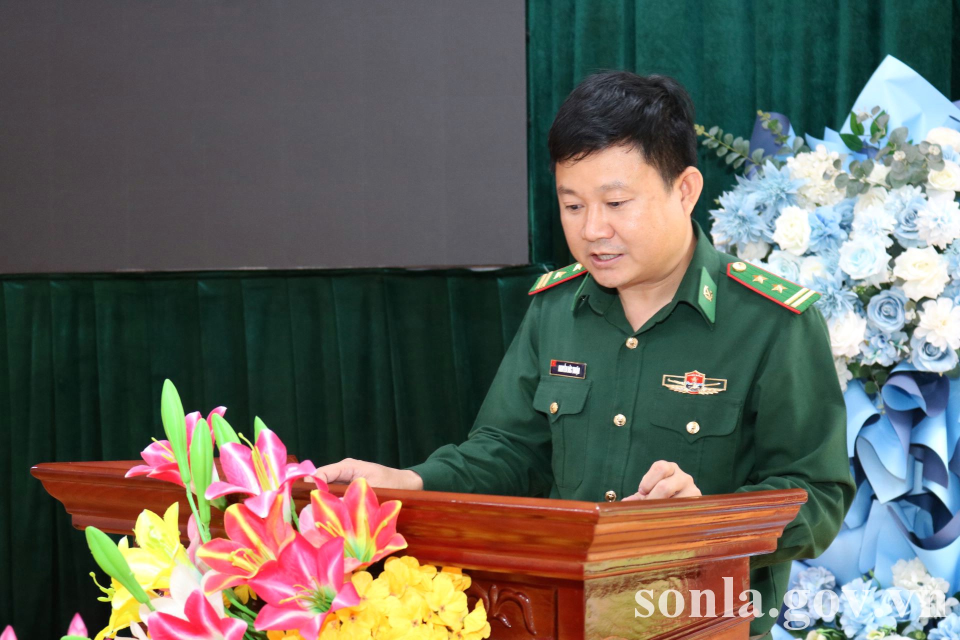 anh tin bai